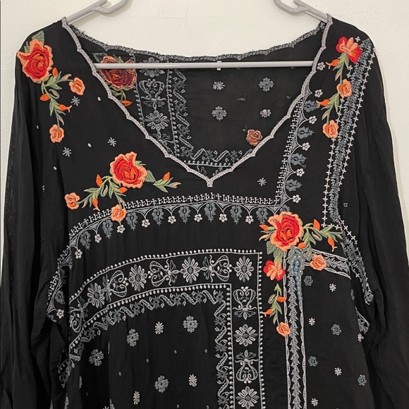 Johnny Was Bennett Floral Embroidered Top XL - Picture 7 of 14